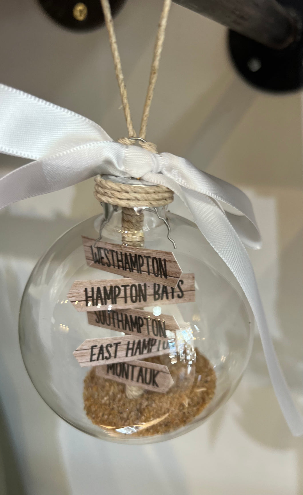 Glass Hampton’s Ornament