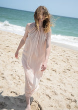 Load image into Gallery viewer, Sile Halter Dress Blush
