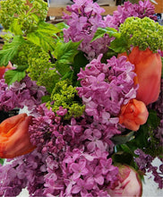 Load image into Gallery viewer, Fresh Flowers Bouquet
