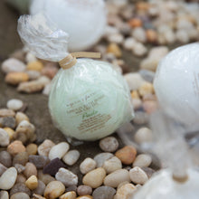 Load image into Gallery viewer, CBD Bath Bombs
